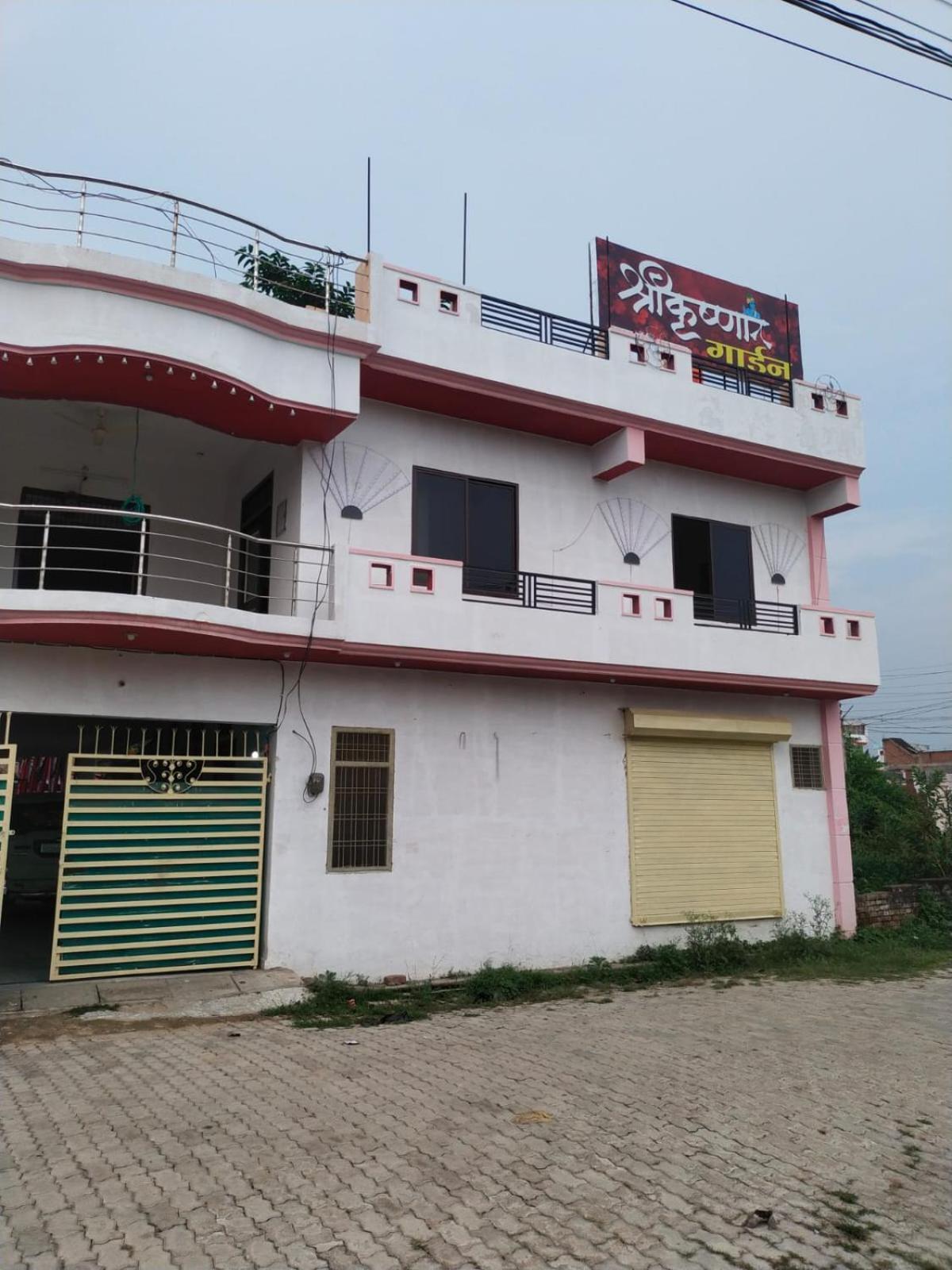 Shree Krishna Garden Hotell Jhusi Exteriör bild